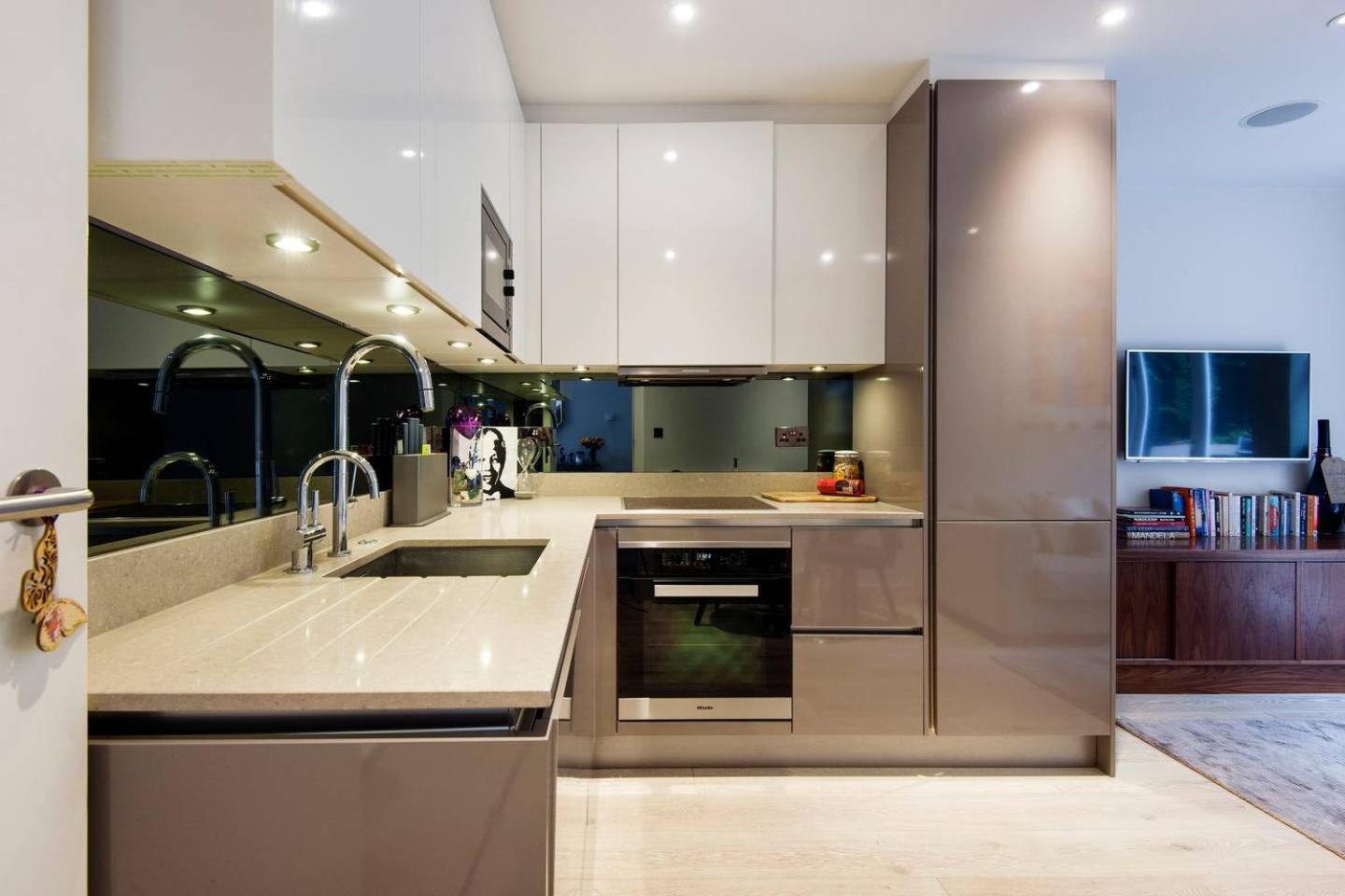 Apartament The Bohemian Rhapsody, Hampstead - By Out Of Office Lifestyle *